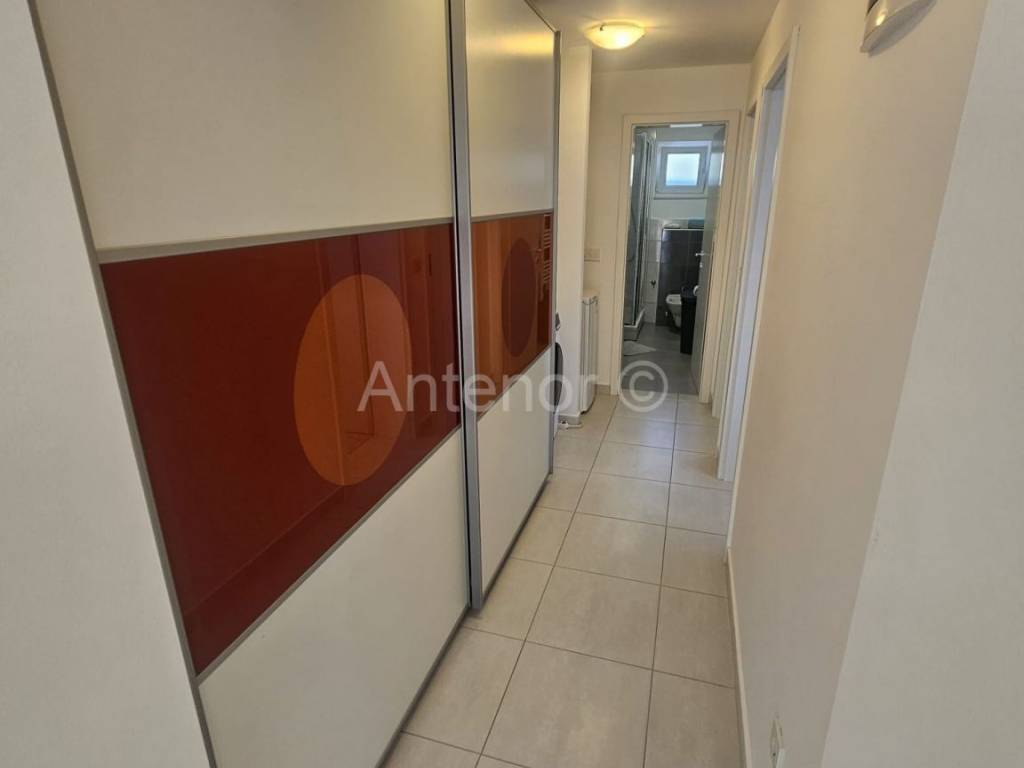 Apartman s okućnicom, Prodaja, Privlaka, Privlaka