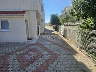 Apartman s okućnicom, Prodaja, Privlaka, Privlaka