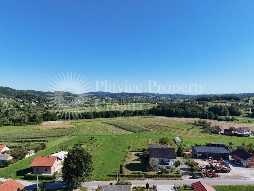 Obiteljska kuća, Prodaja, Karlovac - Okolica, Ladvenjak