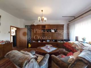 Obiteljska kuća, Prodaja, Karlovac - Okolica, Ladvenjak