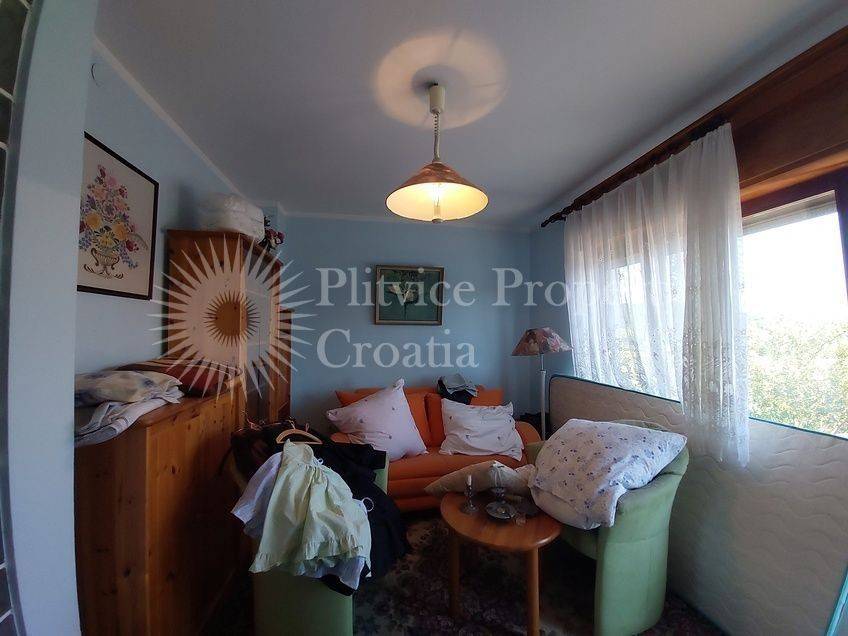 Obiteljska kuća, Prodaja, Karlovac - Okolica, Ladvenjak