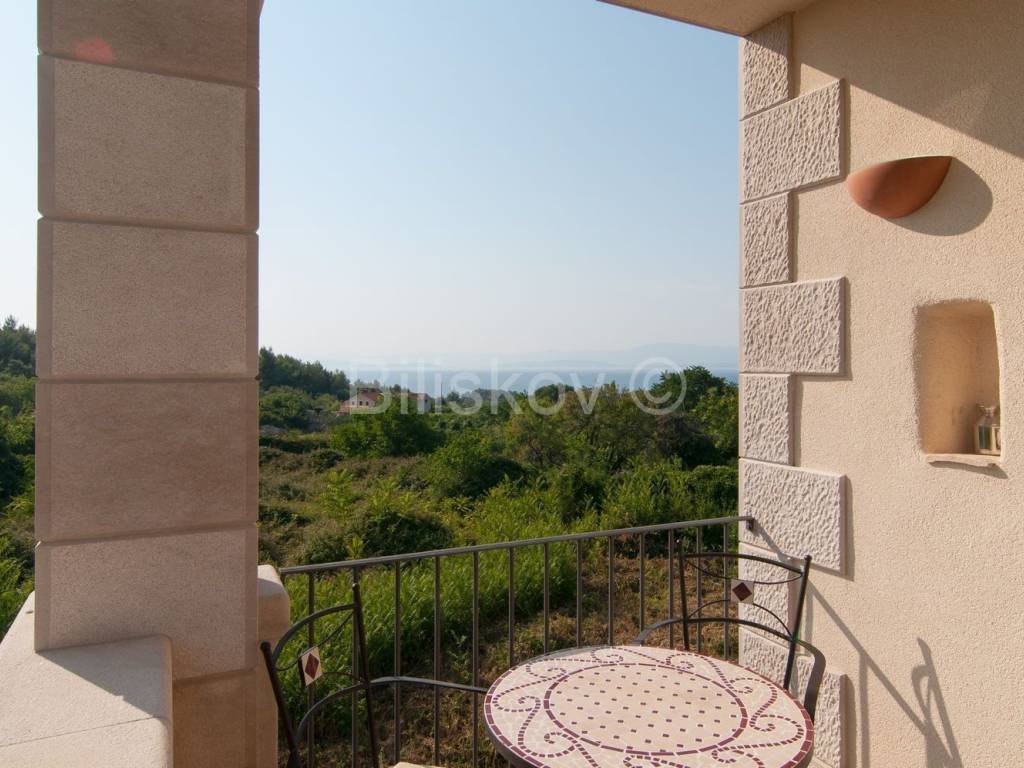 Samostojeća kuća, Prodaja, Supetar, Mirca