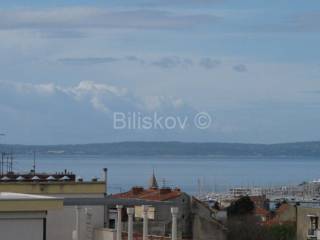 Stan u zgradi, Najam, Split, Split