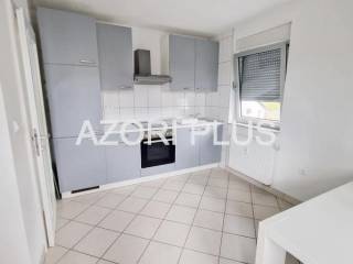 Stan u zgradi, Prodaja, Zagreb, Stenjevec
