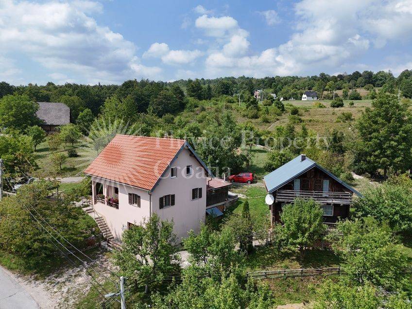 Obiteljska kuća, Prodaja, Plitvička jezera, Poljanak