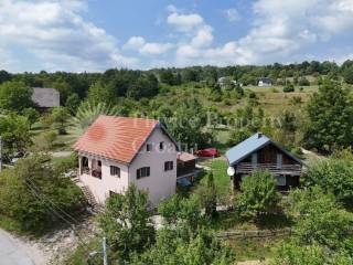 Obiteljska kuća, Prodaja, Plitvička jezera, Poljanak