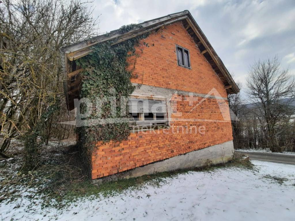 Kuća, Prodaja, Brinje, Stajnica