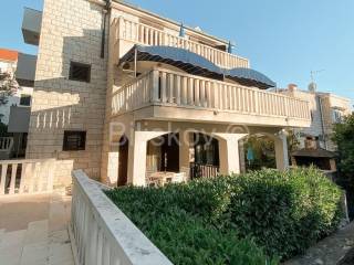 Apartmanska kuća, Prodaja, Supetar, Supetar