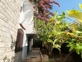 Apartmanska kuća, Prodaja, Supetar, Supetar