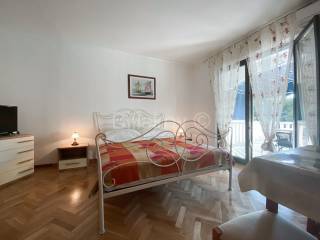 Apartmanska kuća, Prodaja, Supetar, Supetar