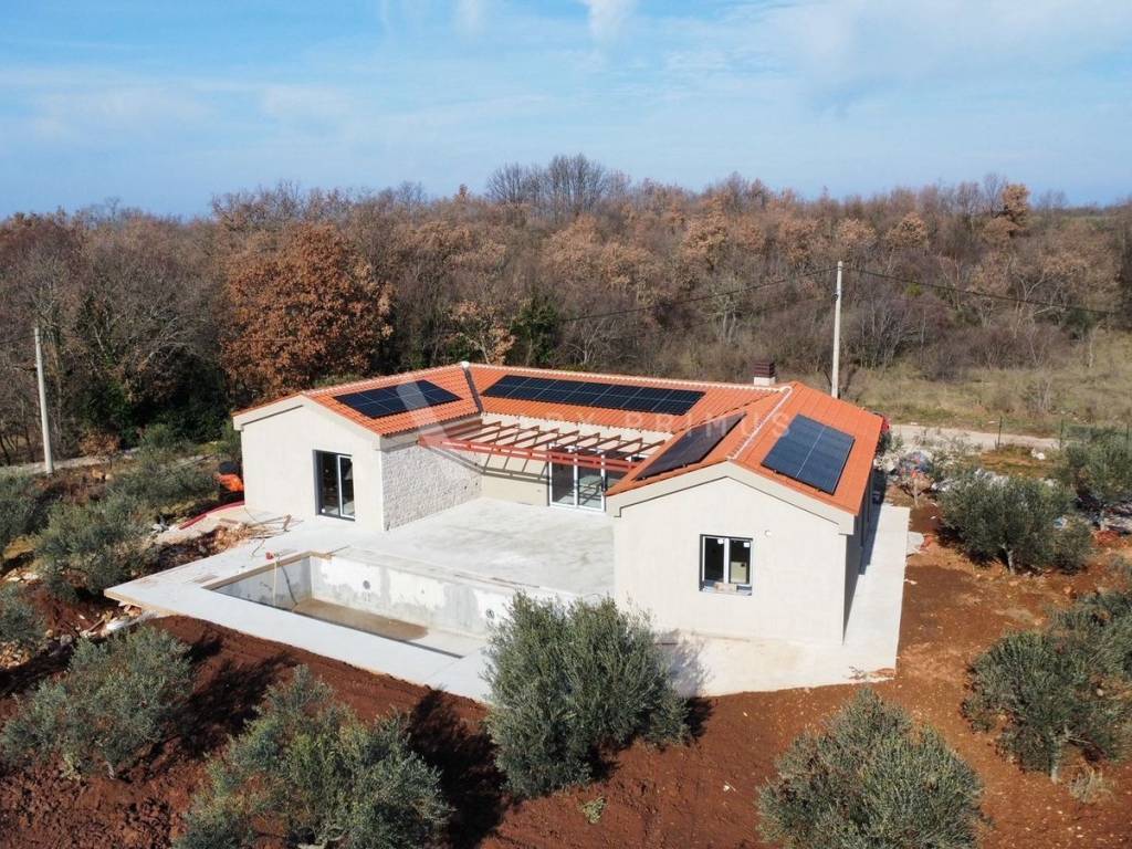 Kuća prizemnica, Prodaja, Buje, Buje