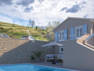 Vila, Prodaja, Buje, Momjan