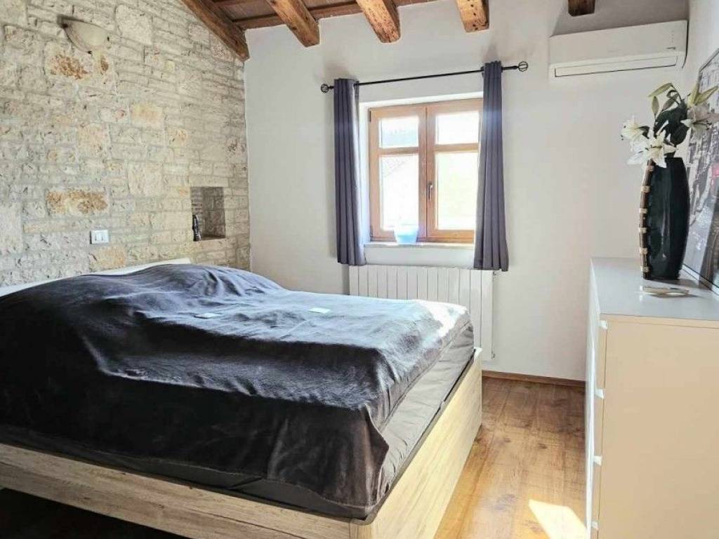 Kamena kuća, Prodaja, Sveti Lovreč, Sveti Lovreč