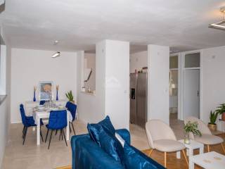 Stan u zgradi, Prodaja, Split, Split