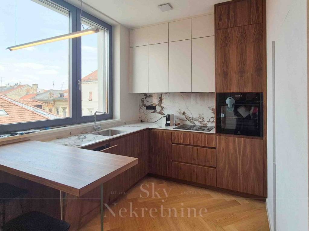 Stan u zgradi, Prodaja, Zagreb, Donji Grad