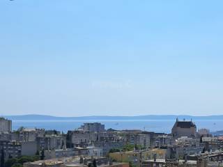 Stan u zgradi, Prodaja, Split, Split