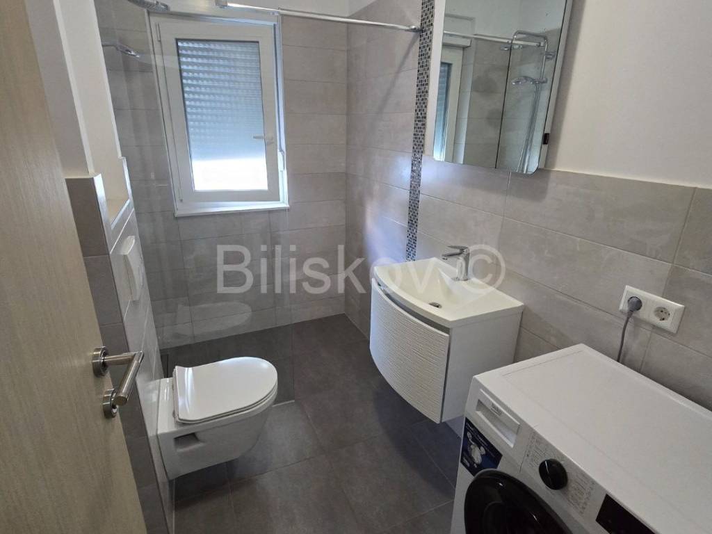 Stan u kući, Najam, Kaštela, Kaštel Novi