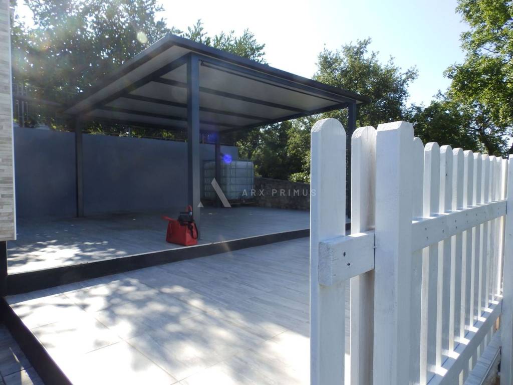 Samostojeća kuća, Prodaja, Buje, Kaštel