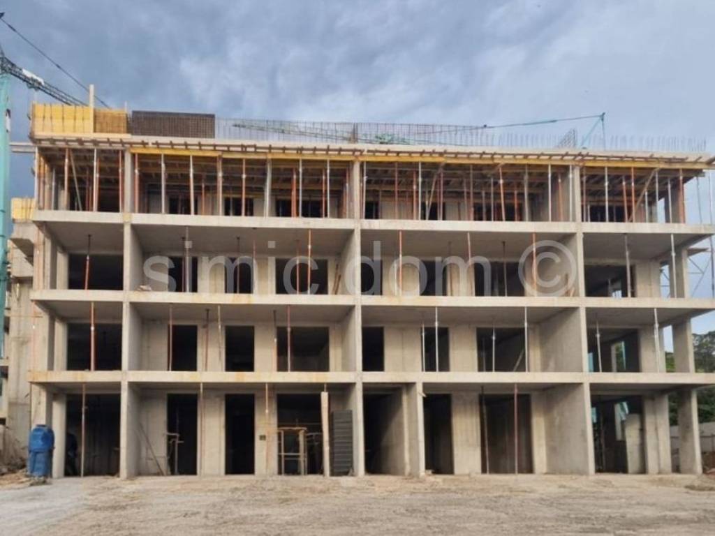 Apartman na moru, Prodaja, Okrug, Okrug Gornji