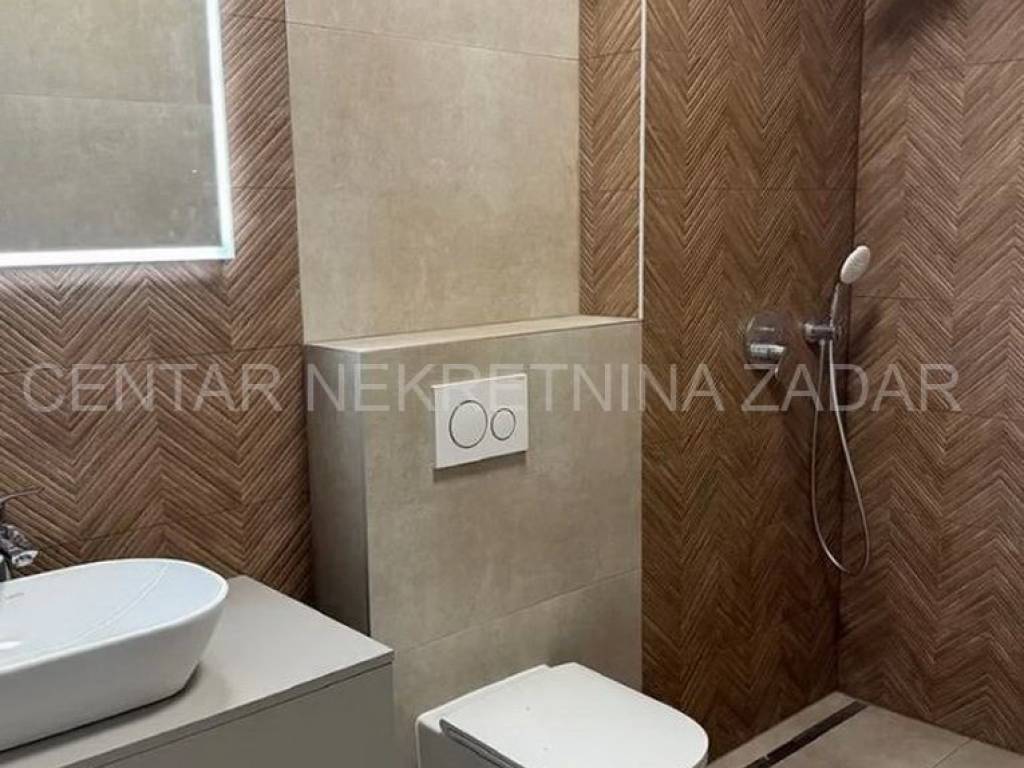 Stan u urbanoj vili, Prodaja, Zadar - Okolica, Kožino