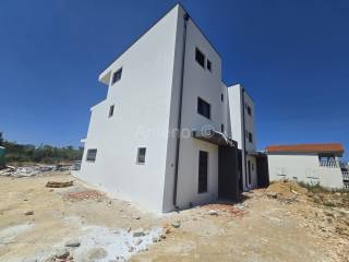 Apartman na moru, Prodaja, Vrsi, Zukve