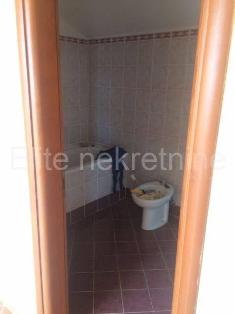 Stan u zgradi, Najam, Kostrena, Kostrena