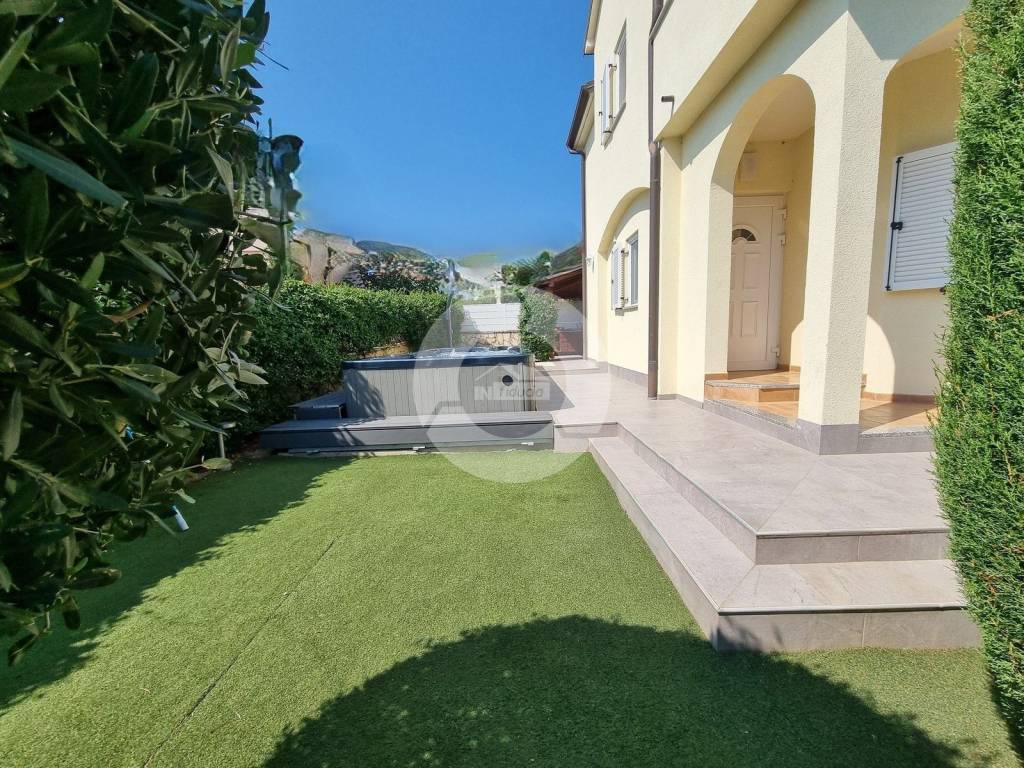 Dvojna kuća, Prodaja, Tar-Vabriga, Vabriga