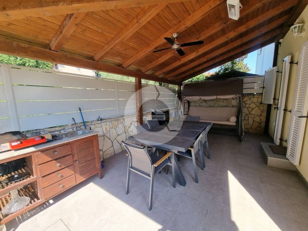 Dvojna kuća, Prodaja, Tar-Vabriga, Vabriga