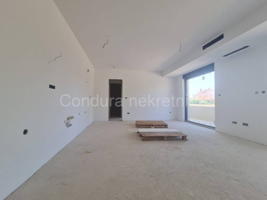 Apartman s okućnicom, Prodaja, Privlaka, Privlaka