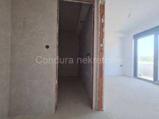 Apartman s okućnicom, Prodaja, Privlaka, Privlaka