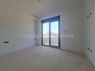 Apartman s okućnicom, Prodaja, Privlaka, Privlaka
