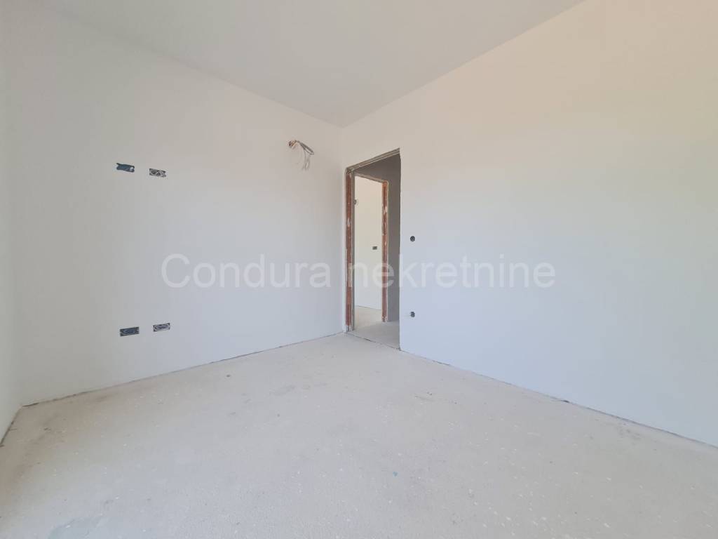 Apartman s okućnicom, Prodaja, Privlaka, Privlaka