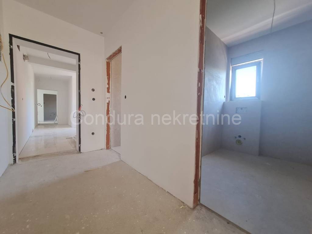 Apartman na moru, Prodaja, Privlaka, Privlaka