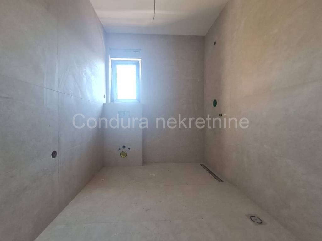 Apartman na moru, Prodaja, Privlaka, Privlaka