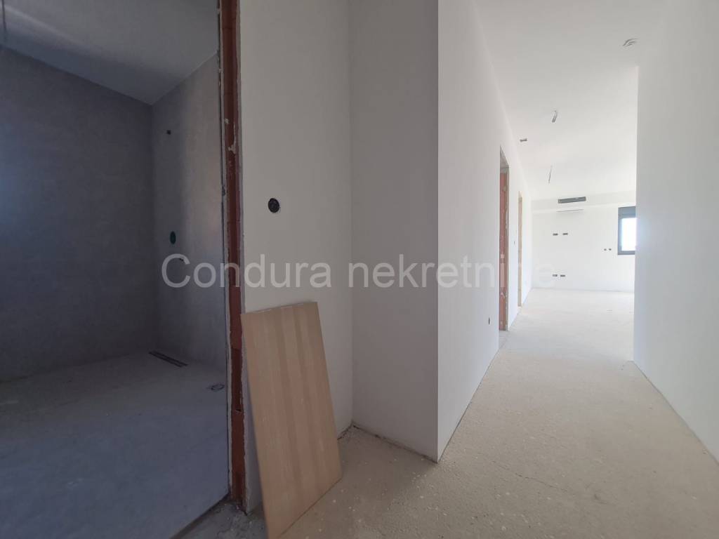 Apartman na moru, Prodaja, Privlaka, Privlaka