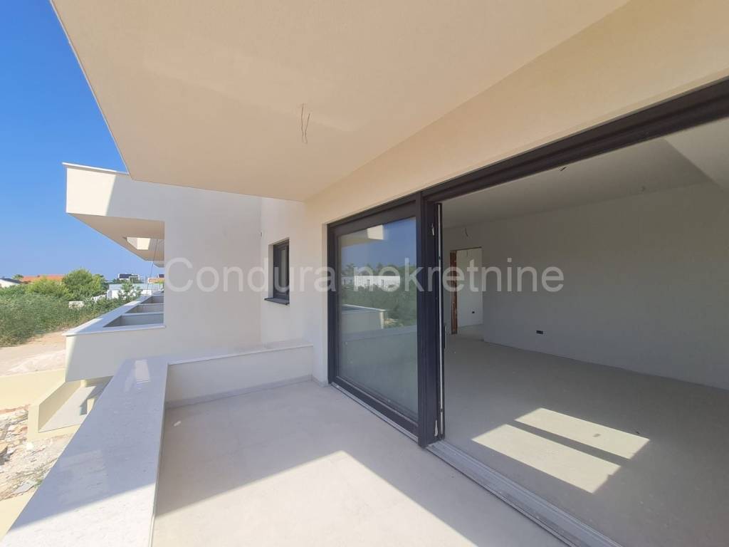 Apartman na moru, Prodaja, Privlaka, Privlaka