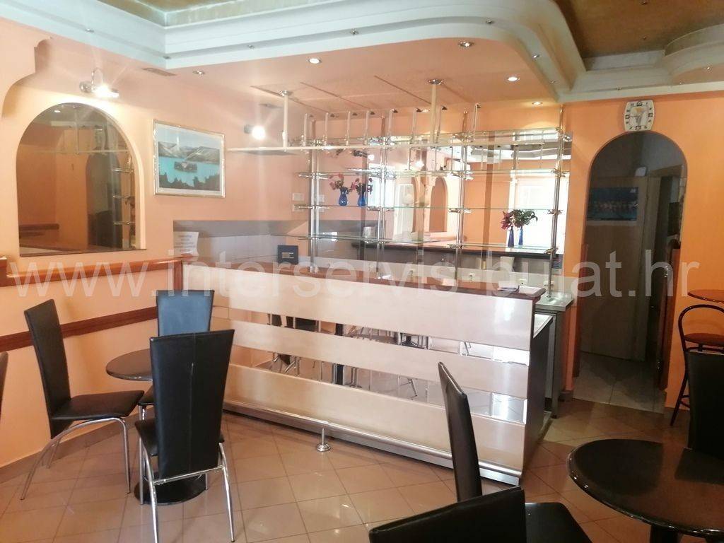 Višenamjenski prostor, Prodaja, Drniš, Drniš