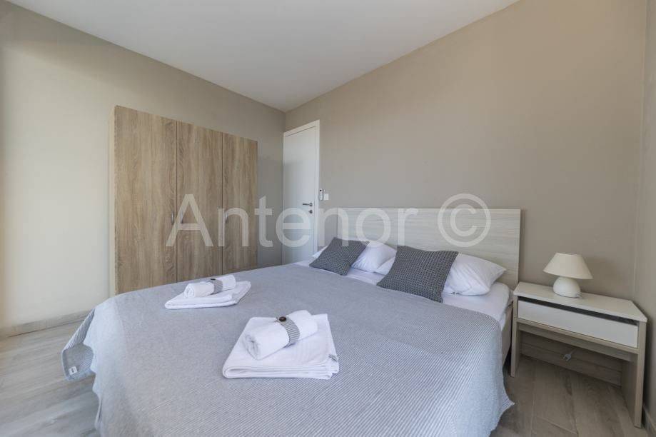 Apartman na moru, Prodaja, Povljana, Povljana