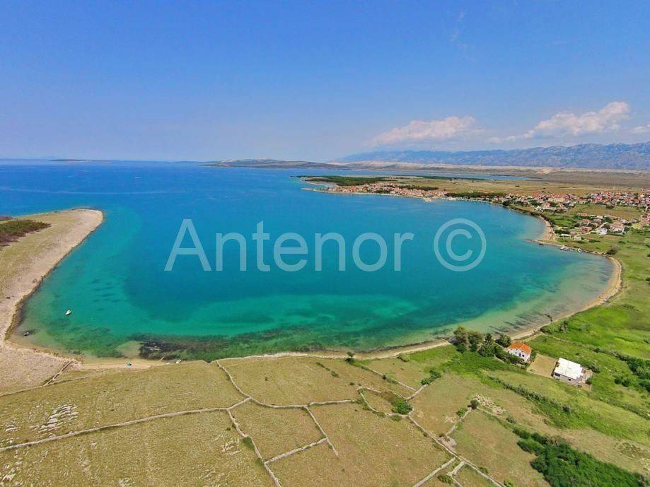 Apartman na moru, Prodaja, Povljana, Povljana