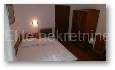 Stan u zgradi, Najam, Opatija - Okolica, Ika