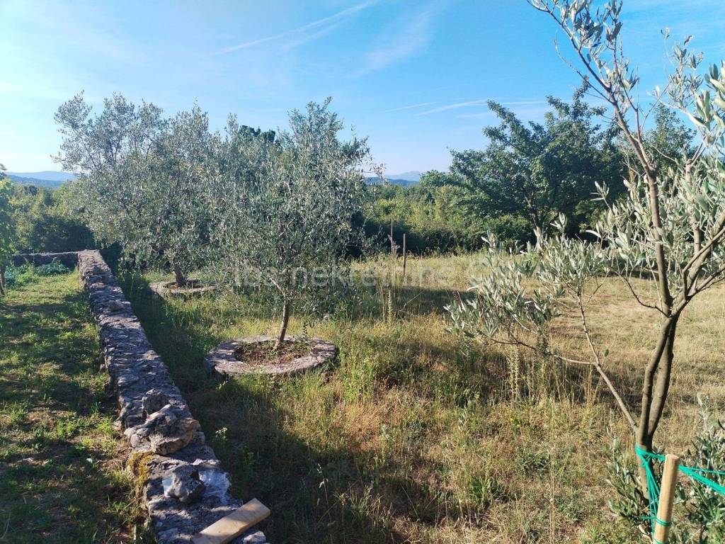Građevinsko zemljište, Prodaja, Hrvace, Gornji Bitelić