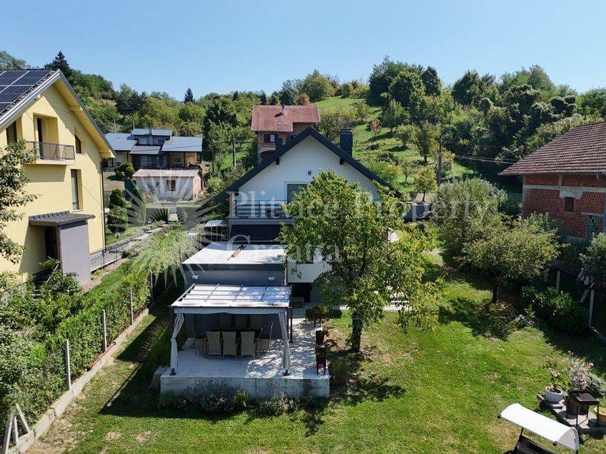 Obiteljska kuća, Prodaja, Samobor - Okolica, Molvice