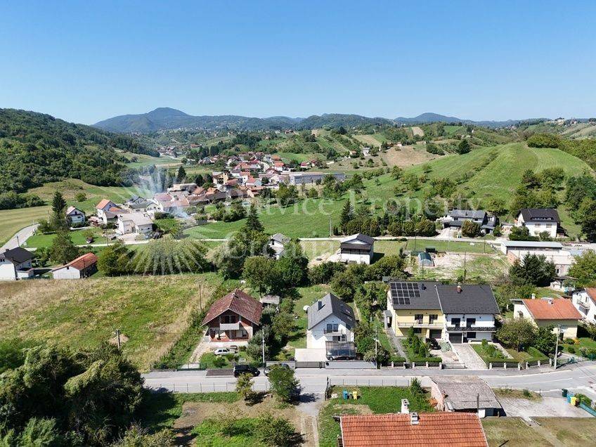 Obiteljska kuća, Prodaja, Samobor - Okolica, Molvice