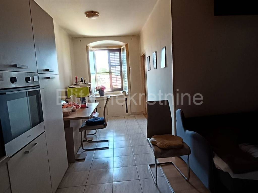 Stan u zgradi, Prodaja, Pazin, Stari Pazin