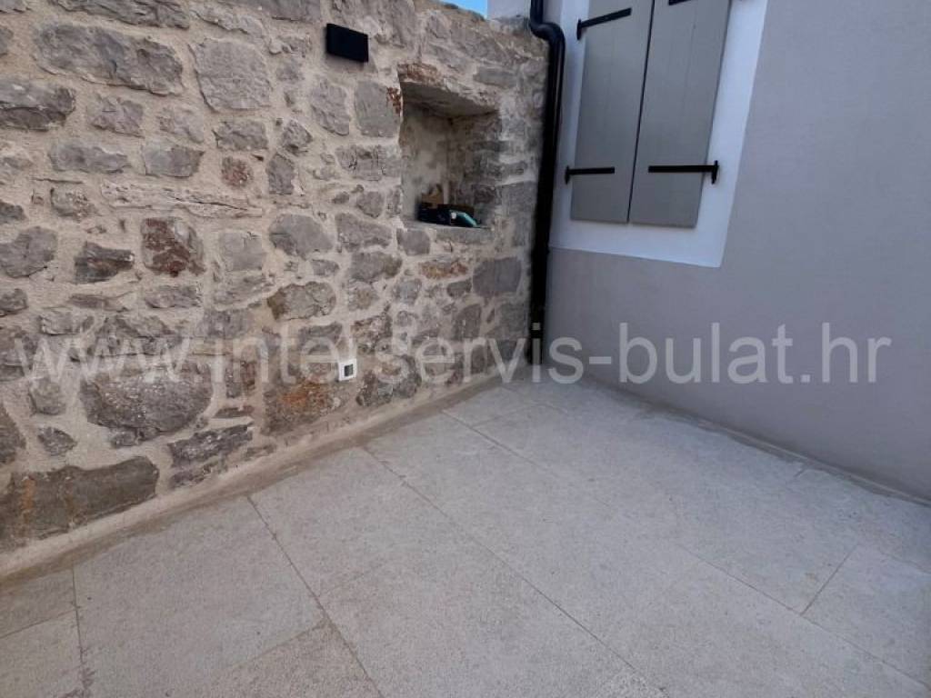 Dvojna kuća, Prodaja, Tisno, Betina