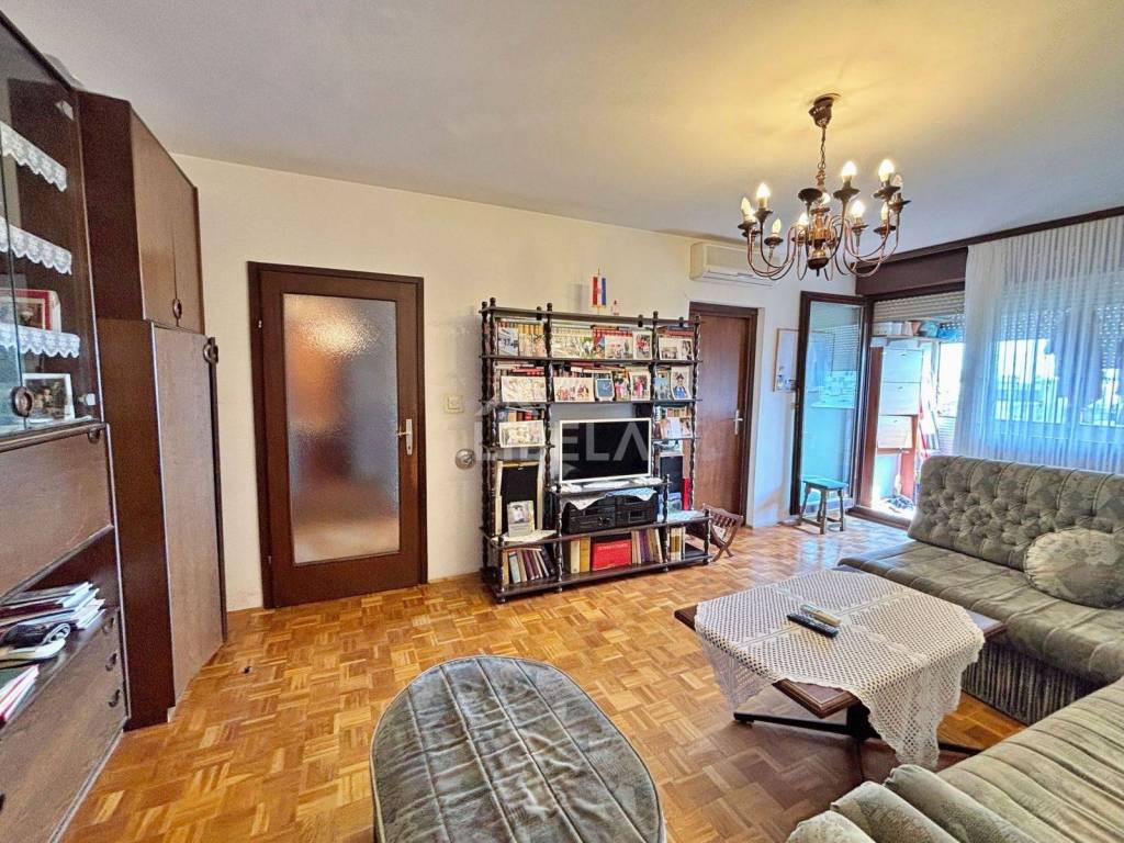 Stan u zgradi, Prodaja, Zagreb, Novi Zagreb - istok