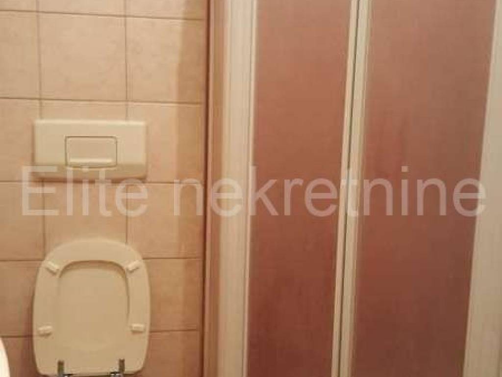 Stan u zgradi, Najam, Rijeka, Centar
