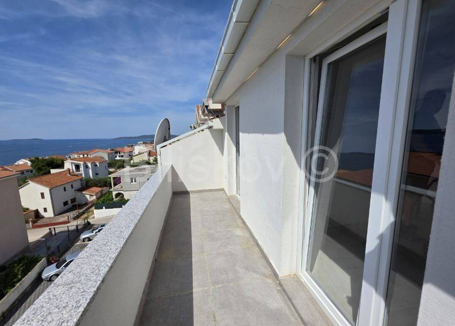 Stan u zgradi, Prodaja, Trogir, Dragulin