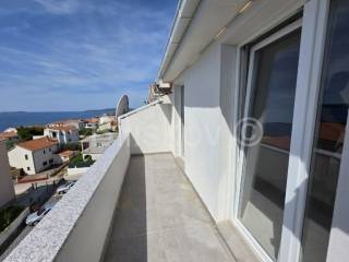 Stan u zgradi, Prodaja, Trogir, Dragulin