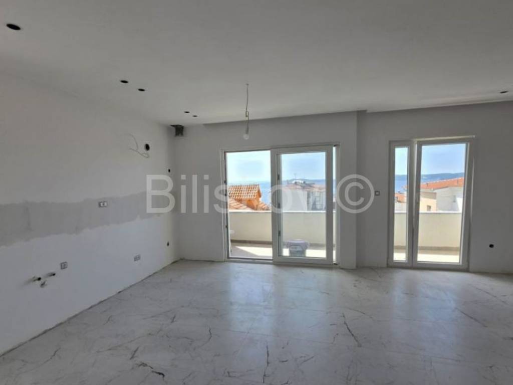 Stan u zgradi, Prodaja, Trogir, Dragulin